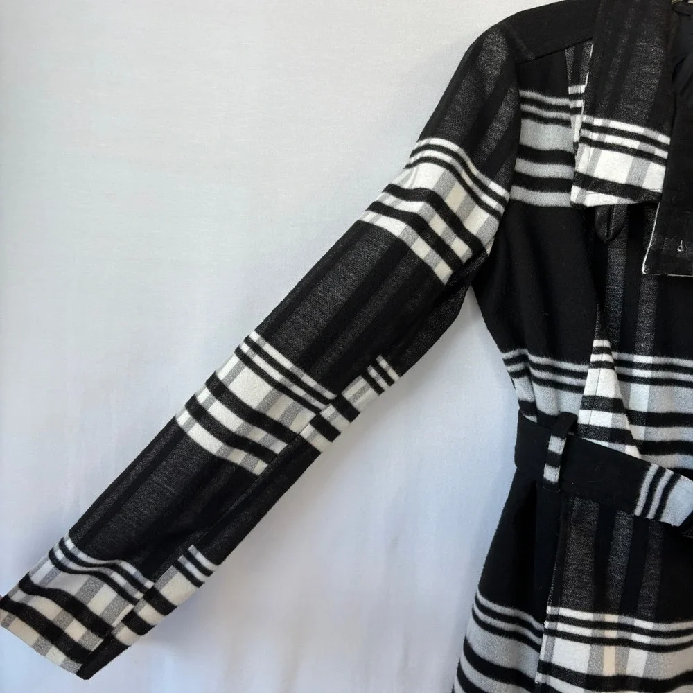 BCX Coat Black & White Plaid L Belted Statement Maximalist Art to Wear - Picture 3 of 10
